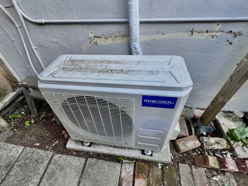 Ductless system line set change by Nur HVAC
