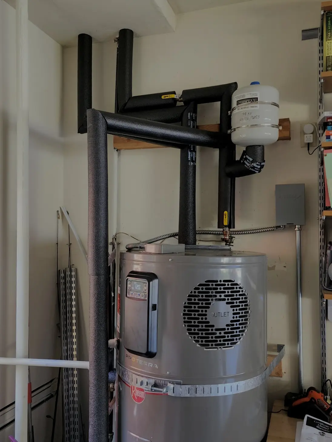 Heat pump water heater installed by Nur HVAC