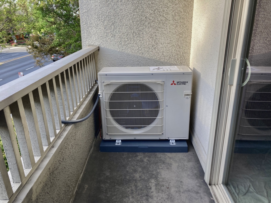 Mitsubishi multi-zone heat pump installed by Nur HVAC