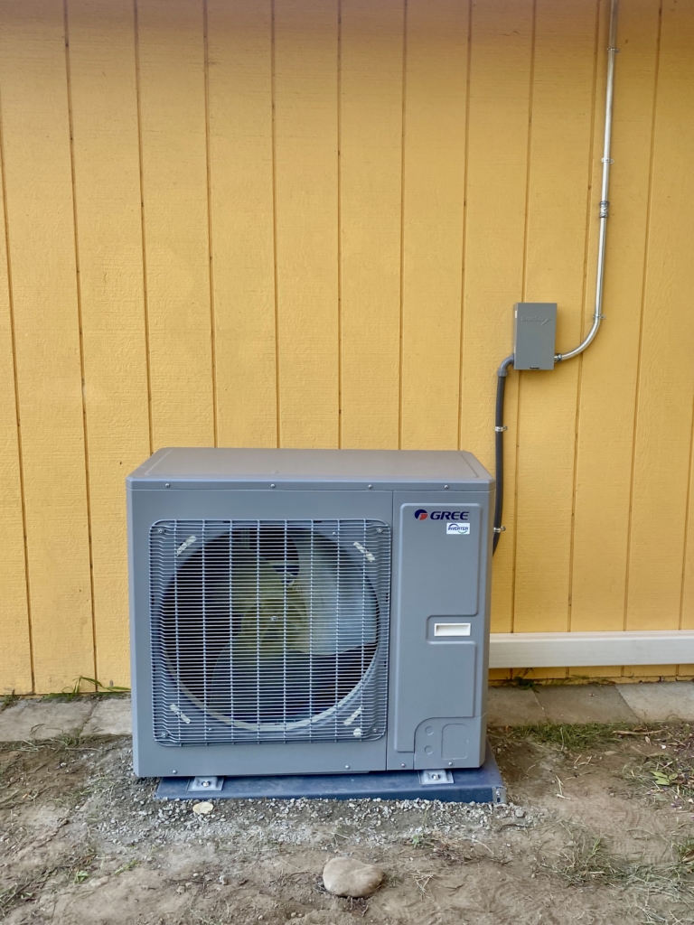 Gree FLEXX36HP230V1AO heat pump installed by Nur HVAC
