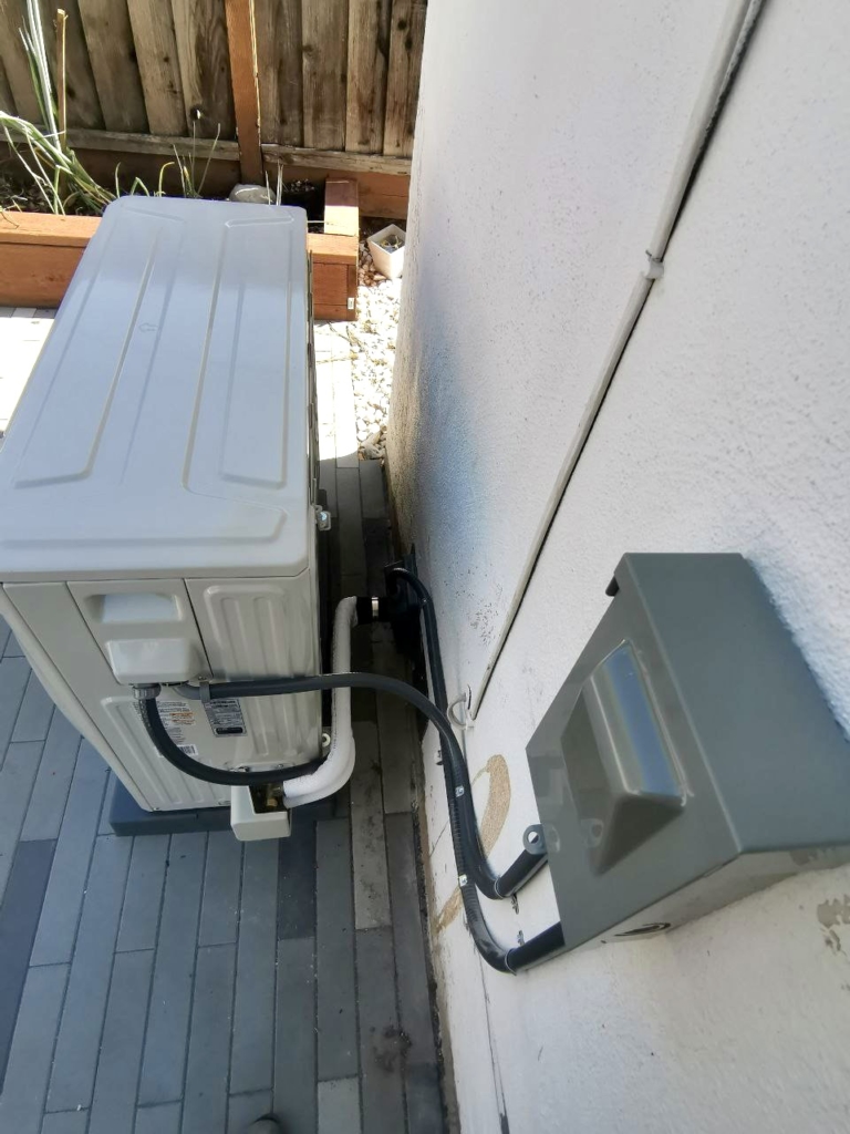 Bryant heat pump 38MARBQ36AA3 installed by Nur HVAC