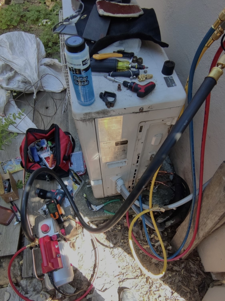 Air conditioner leak diagnosis by Nur HVAC