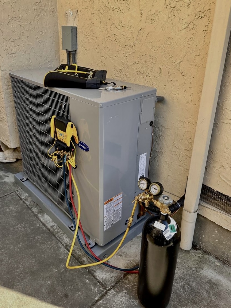 Carrier 34SCA536 air conditioner installed by Nur HVAC in Menlo Park, CA
