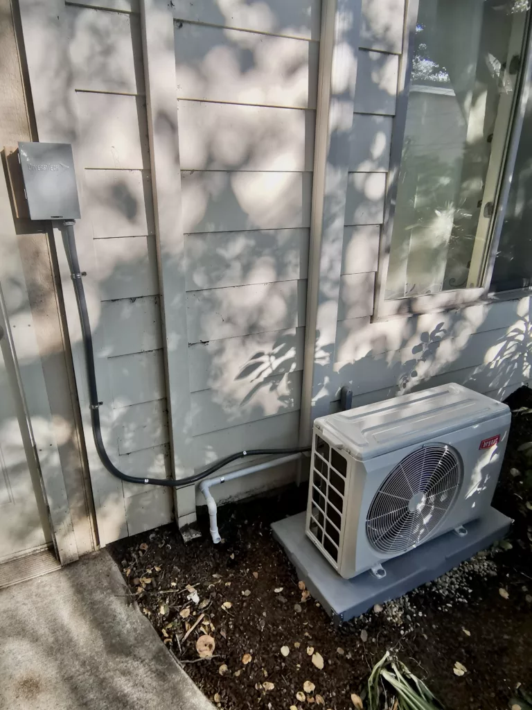 Bryant 38MARB012AA1 ductless heat pump installed by Nur HVAC