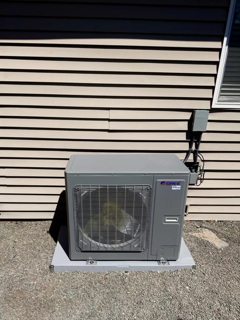 Gree FLEXX36AC230V1AO heat pump installed by Nur HVAC