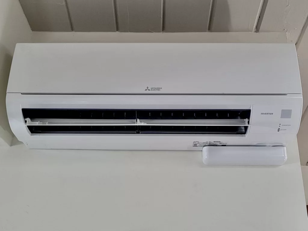 Mitsubishi MSZ-GS09NA wall-mounted mini split unit installed by Nur HVAC