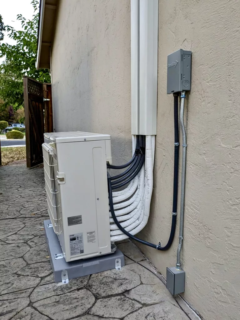Mitsubishi MXZ-4C36NA4-U1 heat pump outdoor unit installed by Nur HVAC