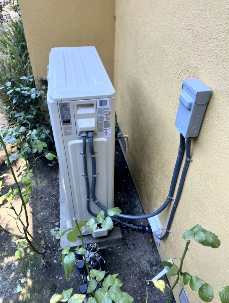 Carrier 38MURAQ60AA3 heat pump dual fuel system installed by Nur HVAC