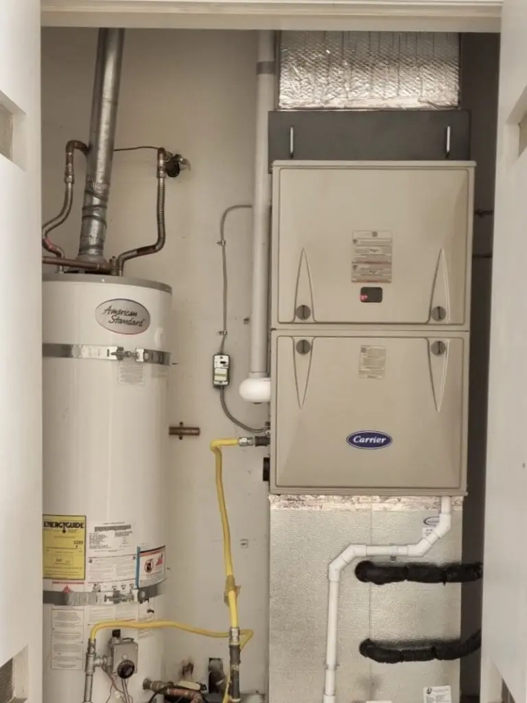 Carrier 38MURAQ48AA3 outdoor heat pump installed by Nur HVAC