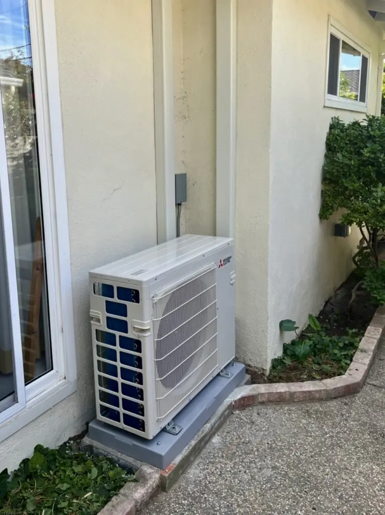 Mitsubishi Electric MSZ-FS06NA ductless mini-split installed by Nur HVAC