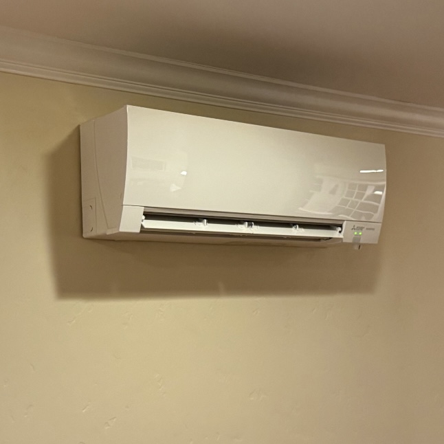 Mitsubishi MXZ-5C42NA mini-split system installation in San Carlos, CA
Looking to upgrade your home’s heating and cooling? Meet the Mitsubishi MXZ-5C42NA mini split system – the ultimate solution for energy-efficient comfort! With its multi-zone capability, it can handle up to five rooms, giving you customized temperature control wherever you need it 💥
Key features:
1. High efficiency: save on energy bills without sacrificing performance.
2. Quiet operation: whisper-quiet, perfect for bedrooms or offices.
3. Compact design: sleek and modern, blending seamlessly into any space.
4. Year-round comfort: reliable heating in winter, cooling in summer.
Why settle for one-size-fits-all solutions? Upgrade to precision comfort with Mitsubishi Electric