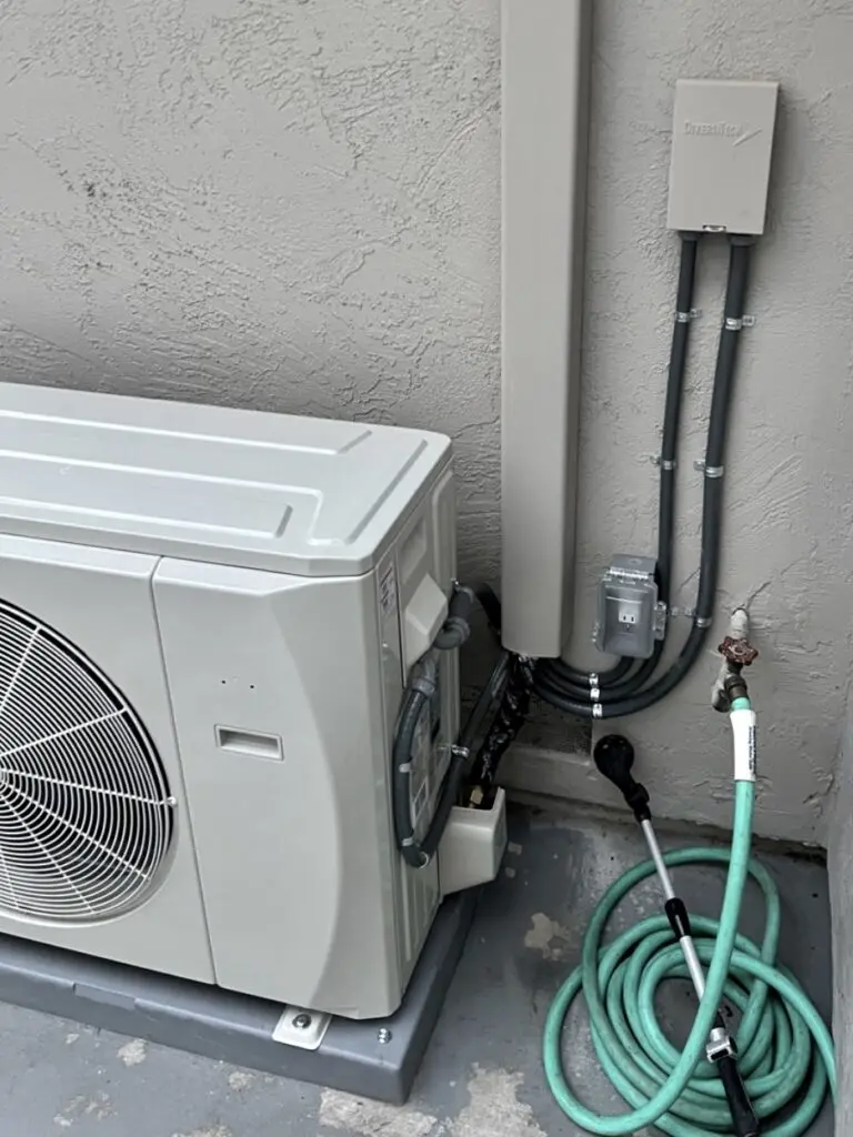 Carrier 38MURAQ36AA3 heat pump condenser installed by Nur HVAC