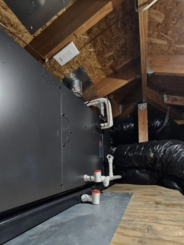 Mitsubishi MXZ-SM36 heat pump installed by Nur HVAC