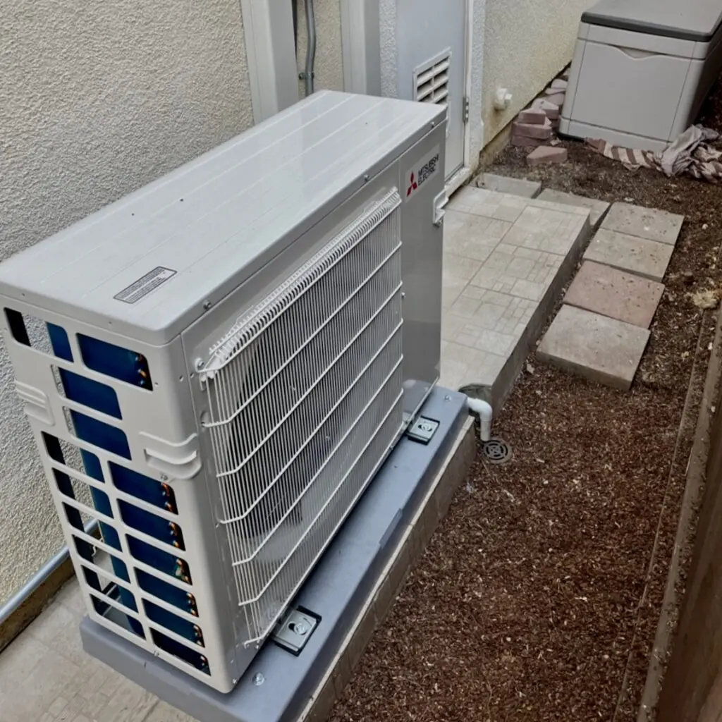 Mitsubishi MSZ-GL12NA wall-mounted unit installed by Nur HVAC in Los Altos, CA