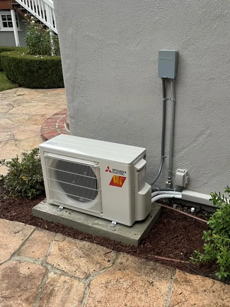 Mitsubishi MSZ-FS06NA mini-split indoor unit installed by Nur HVAC