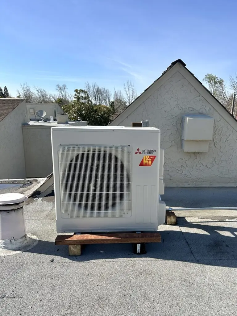 Check out this rooftop install of a Mitsubishi 1-zone MUZ-FS18NA heat pump system by our skilled techs! 

Built for high performance in all seasons, this system delivers powerful heating & cooling to a single zone with whisper-quiet operation and energy efficiency - all from the roof!

Highlights:

1.Compact, efficient design
2. Hyper-heating for cold climates
3. Rooftop install = zero ground space needed
4. Installed safely & securely by the NUR HVAC team

Whether it’s ground level or rooftops - we go wherever comfort is needed!

Want to learn more or get a quote? Call us today!
