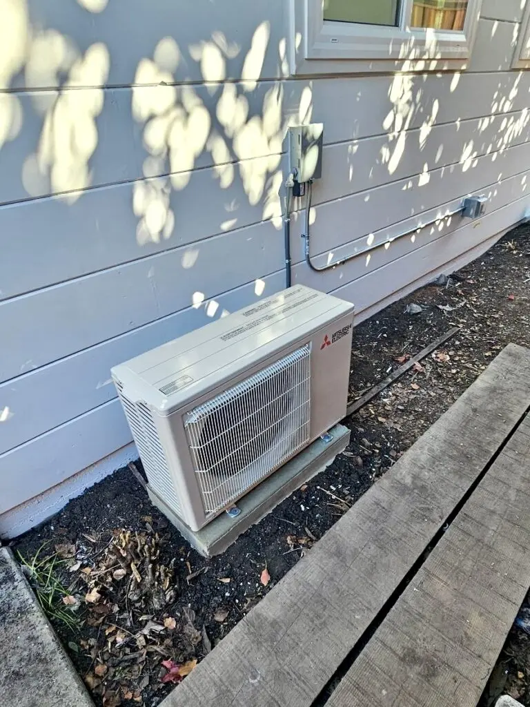 Mitsubishi Electric MSZ-FX09NL ductless mini-split installed by Nur HVAC