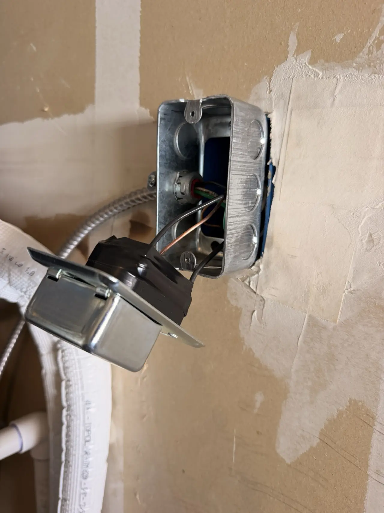 New electrical junction box and conduit for a Carrier heat pump installation in Sunnyvale