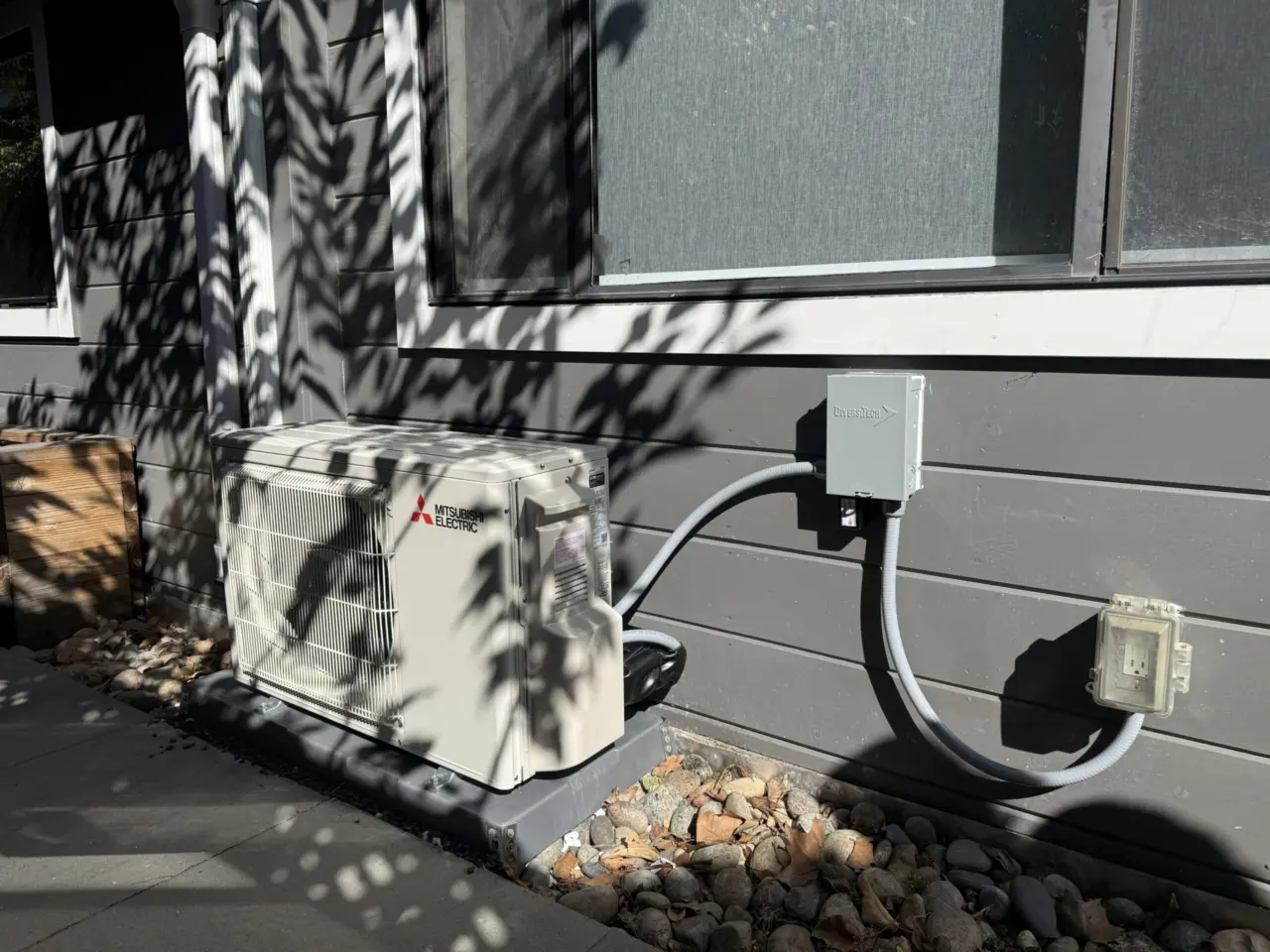 Mitsubishi Ductless Heat Pump Installation in Palo Alto